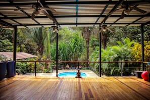 Yoga - Believe Surf & Yoga Lodge Santa Teresa - Hostel (Cóbano)