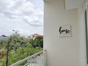 Deluxe Double Room, 1 Queen Bed | Balcony view - Surabaya Homey near ITS (Surabaya)