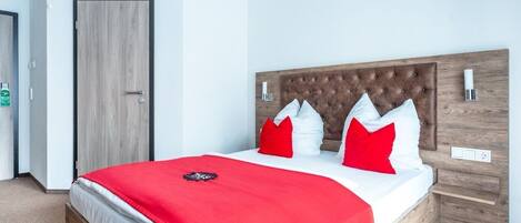 Double Room | Egyptian cotton sheets, premium bedding, minibar, individually furnished