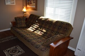 TV, DVD player