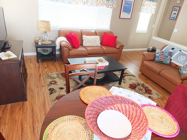 TV, fireplace, DVD player