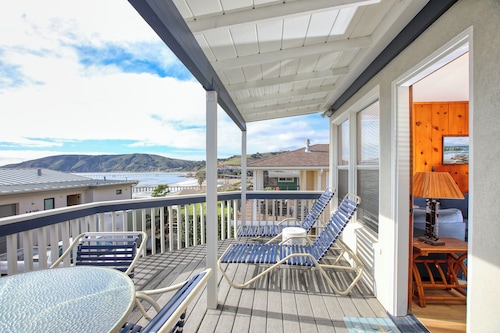 141 A 1st Street: 3  BR, 2  BA House in Avila Beach, Sleeps 6