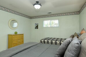 3 habitaciones, tabla de planchar con plancha y wifi gratis