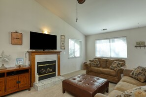 Televisio, takka, DVD-soitin