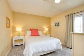 3 bedrooms, iron/ironing board, free WiFi