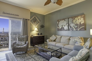 Flat-screen TV, fireplace, DVD player, stereo