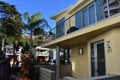Newer Avila Beach Rental