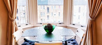 Itsepalveluasunto houkuttelevalla paikalla.