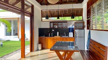 ์ด๊ทธ์ ํํฐ๋ธ ๋น๋ผ, ํน์ฌ์ด์ฆ์นจ๋ 1๊ฐ (Lubi Lubi) | ์ ์ฉ ์ฃผ๋ฐฉ | ๋์ฉ๋ ๋์ฅ๊ณ , ์ฟกํ, ์ปคํผ/ํฐ ๋ฉ์ด์ปค, ์ ๊ธฐ ์ฃผ์ ์