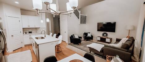 تلفزيون ذكي