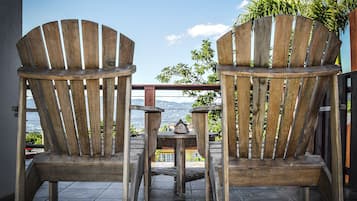Classic Townhome | Terrace/patio