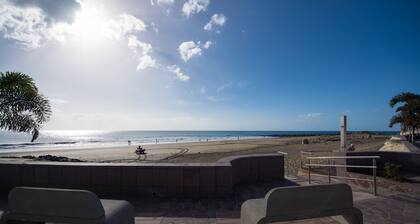 ASARA BEACH 3. FIRST LINE NEXT TO THE SEA