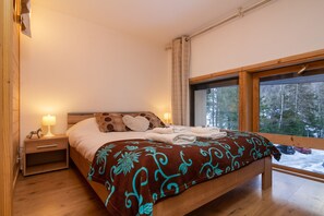 2 多间卧室、床单