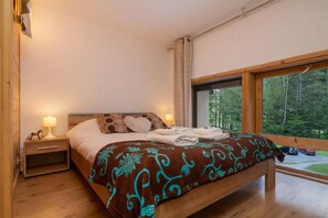 2 bedrooms, bed sheets - Résidence Grand Roc - Campanules 125, Argentière (Chamonix), France (Argentière (Chamonix))