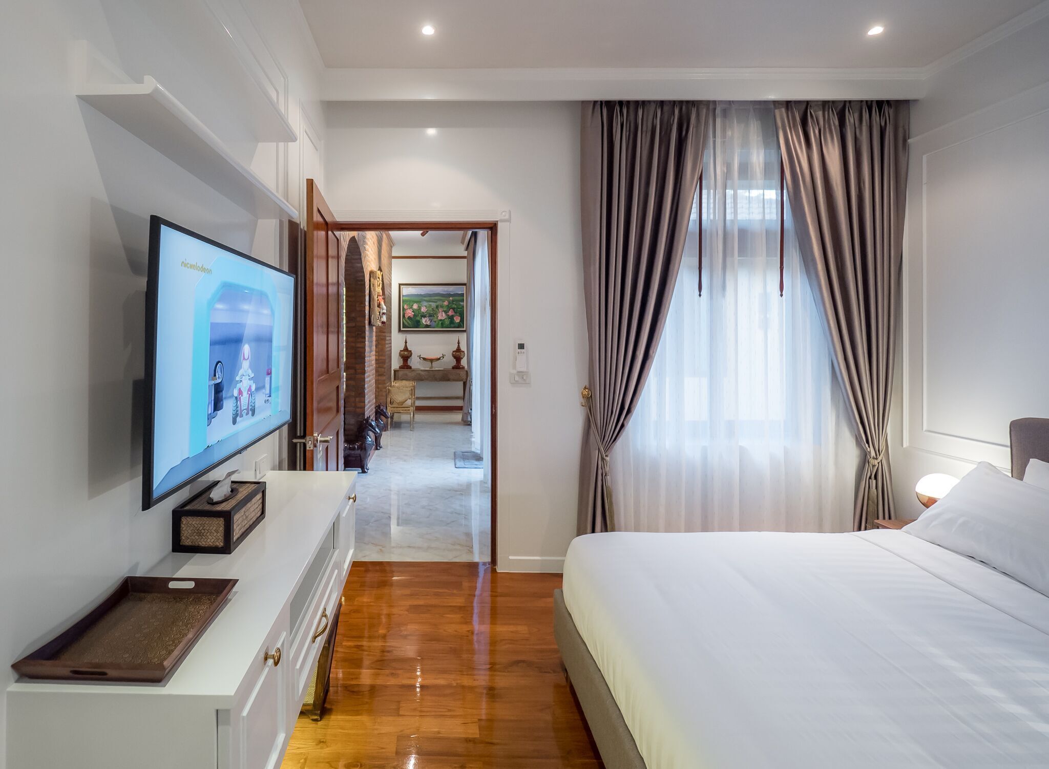 5 室のベッドルーム、アイロン / アイロン台、WiFi、ベッドシーツ