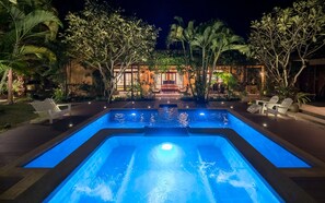 Outdoor pool - Best in Chiangmai, Modern Love Villa, Garden paradise, Pool, Free breakfast, car (ChiangMai)