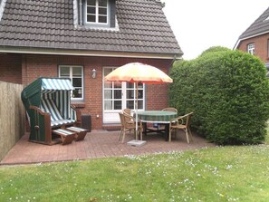 Outdoor dining - Green area 33 flat 7 (Wyk auf Föhr)