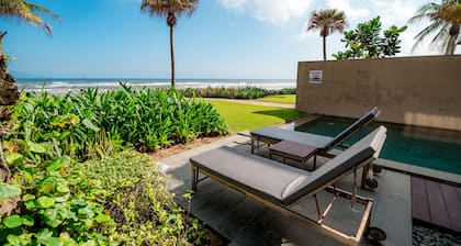 Beachfront Villa Danang Beach