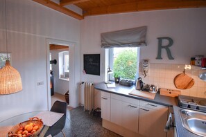 Fridge, oven, dishwasher