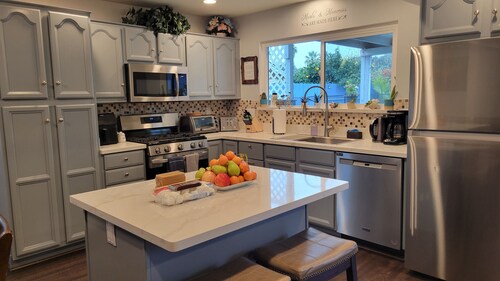 Kids Love Us! Legoland Home with A Pool