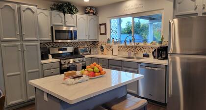 Kids Love Us! Legoland Home with A Pool