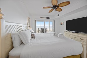 3 slaapkamers, een strijkplank/strijkijzer, gratis wifi, beddengoed