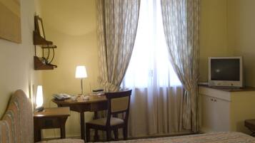 Standard Double or Twin Room | In-room safe, soundproofing, free cribs/infant beds, free WiFi