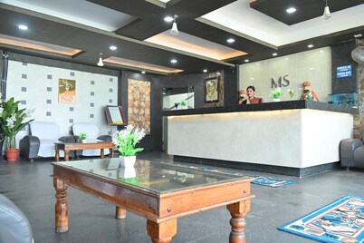Hotel Mahabir Sheraton