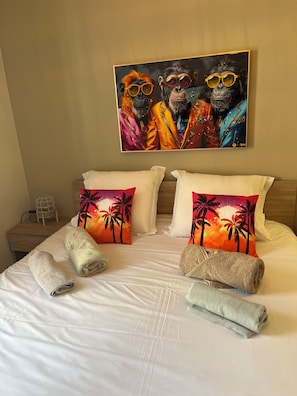 2 bedrooms, iron/ironing board, WiFi, bed sheets - T2 MODERN HISTORIC AREA NEAR THE CENTER (Arles)