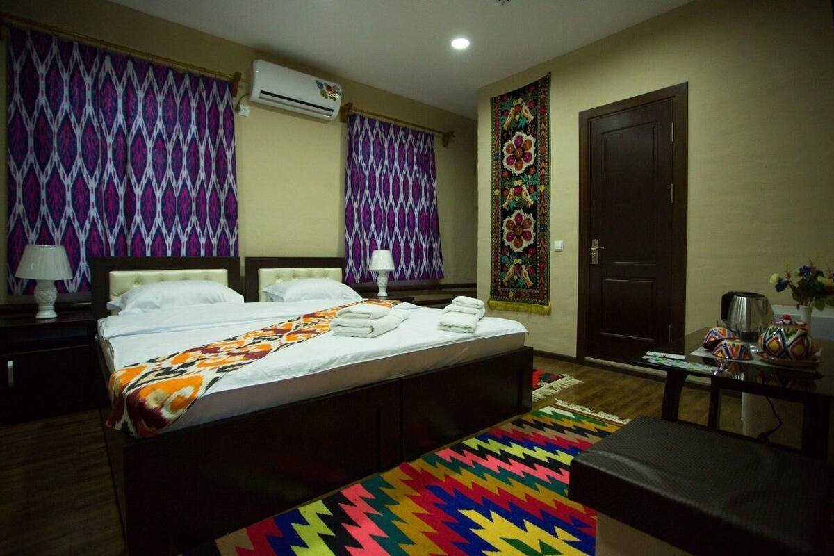 Suite superior | Insonorización, cunas gratuitas, wifi gratis y ropa de cama 