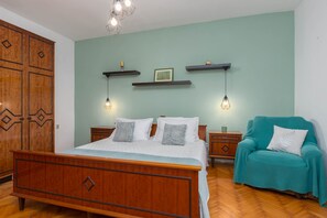 4 chambres, fer et planche à repasser, Wi-Fi