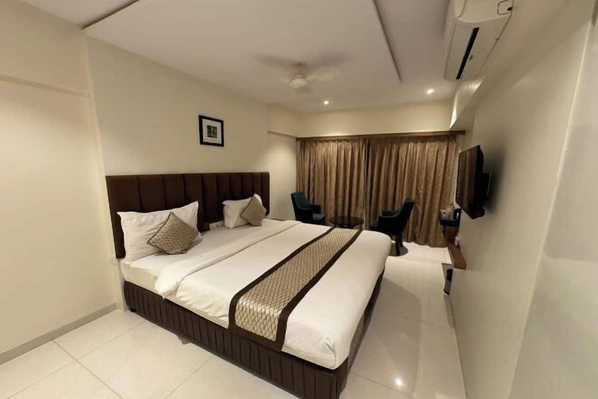 1 bedroom, desk, laptop workspace, iron/ironing board