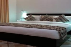 Room - Hotel Chandra Inn (Nainital)