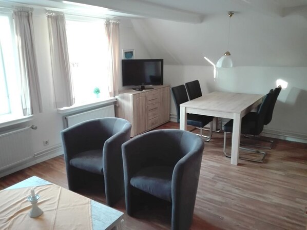 Imagen sin descripción, 1 de 7, botón