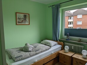 1 Schlafzimmer, Reisekinderbett, WLAN, Bettwäsche