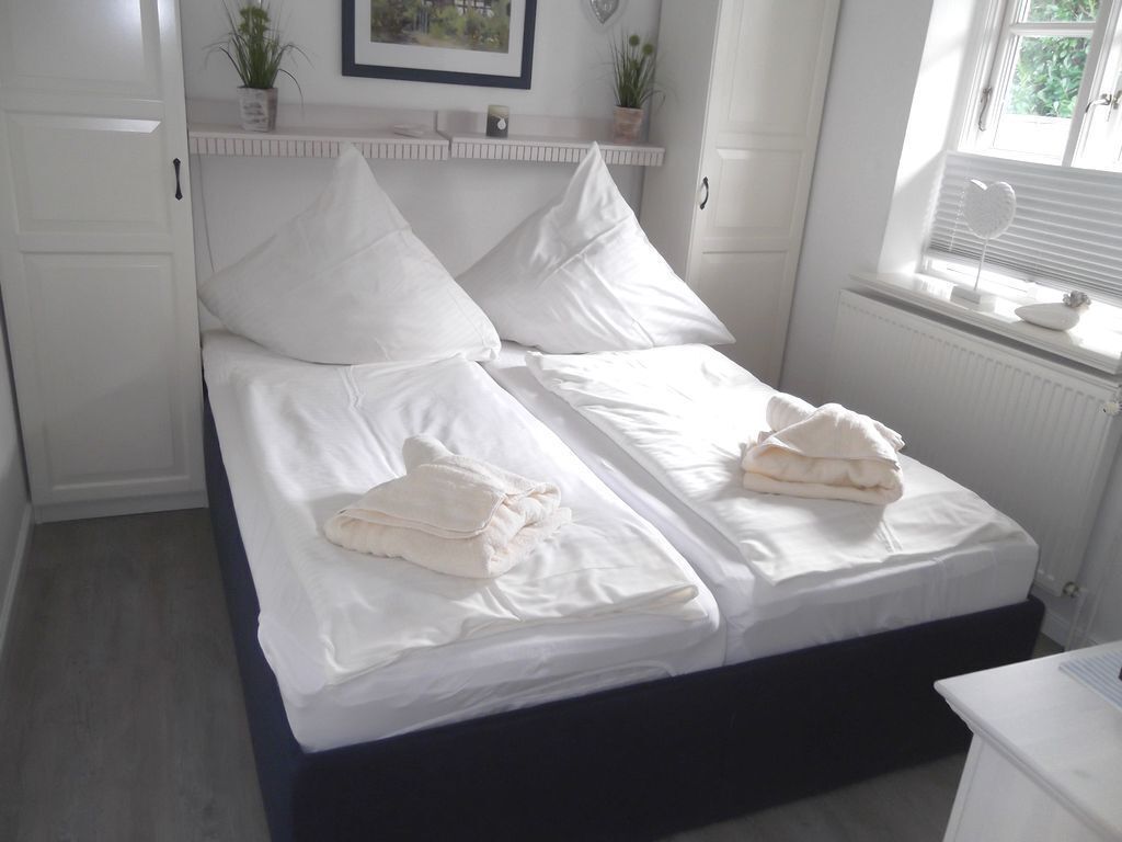 2 habitaciones, cuna de viaje, wifi y ropa de cama 