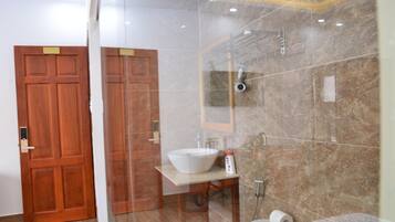 Shower, hair dryer, slippers, bidet