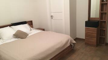 1 Schlafzimmer, Bügeleisen/Bügelbrett, kostenloses WLAN, Bettwäsche