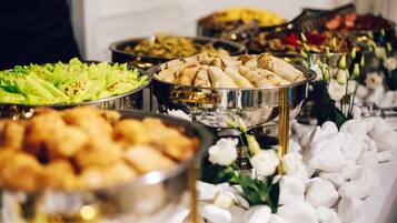 Petit déjeuner buffet compris tous les jours