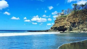On the beach, white sand, free beach shuttle, beach towels