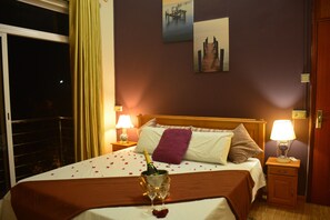 3 Schlafzimmer, Zimmersafe, Bügeleisen/Bügelbrett, WLAN