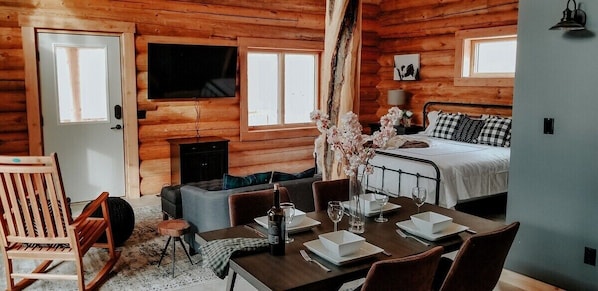 1 chambre, fer et planche à repasser, Wi-Fi, draps fournis