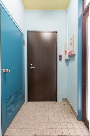 Hallway - Ryugu (Osaka)