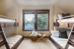 5 bedrooms, iron/ironing board, travel crib, free WiFi