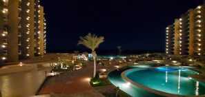 Piscine extérieure, piscine chauffée