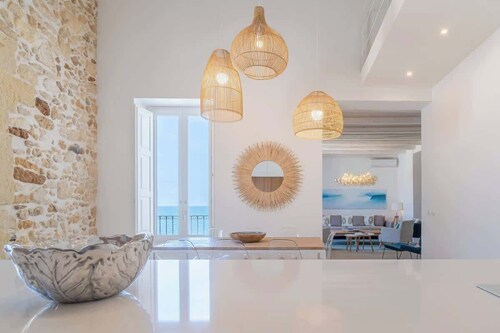 Regine luxury apartment by Dimore in Sicily