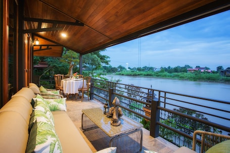 Japanese Villa With River View | Terrace/patio