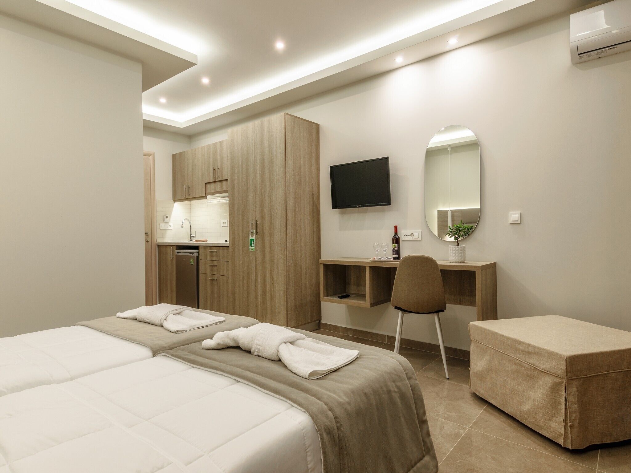 1 soveværelse, pengeskab på værelset, strygejern/strygebræt, weekendseng