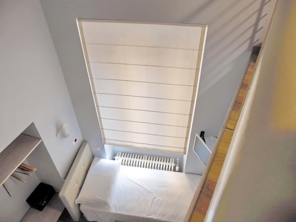 2 bedrooms, in-room safe, WiFi, bed sheets