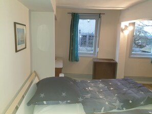 Room - 97m² apartment in Schlitz with 2 bedrooms in the castle ring (Schlitz)